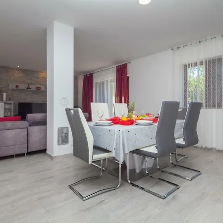 Appartement New Brend App Matija