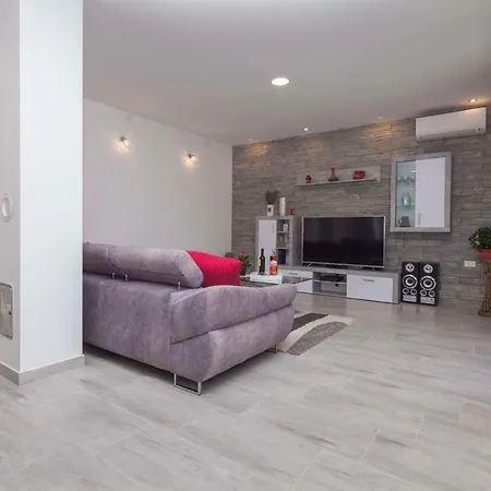 New Brend App Matija Apartment